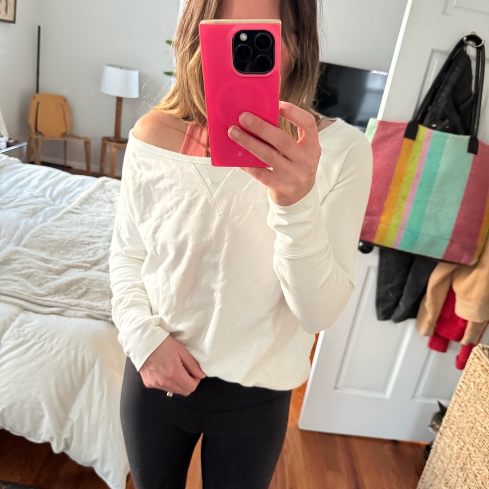 Lululemon white cozy long sleeve top